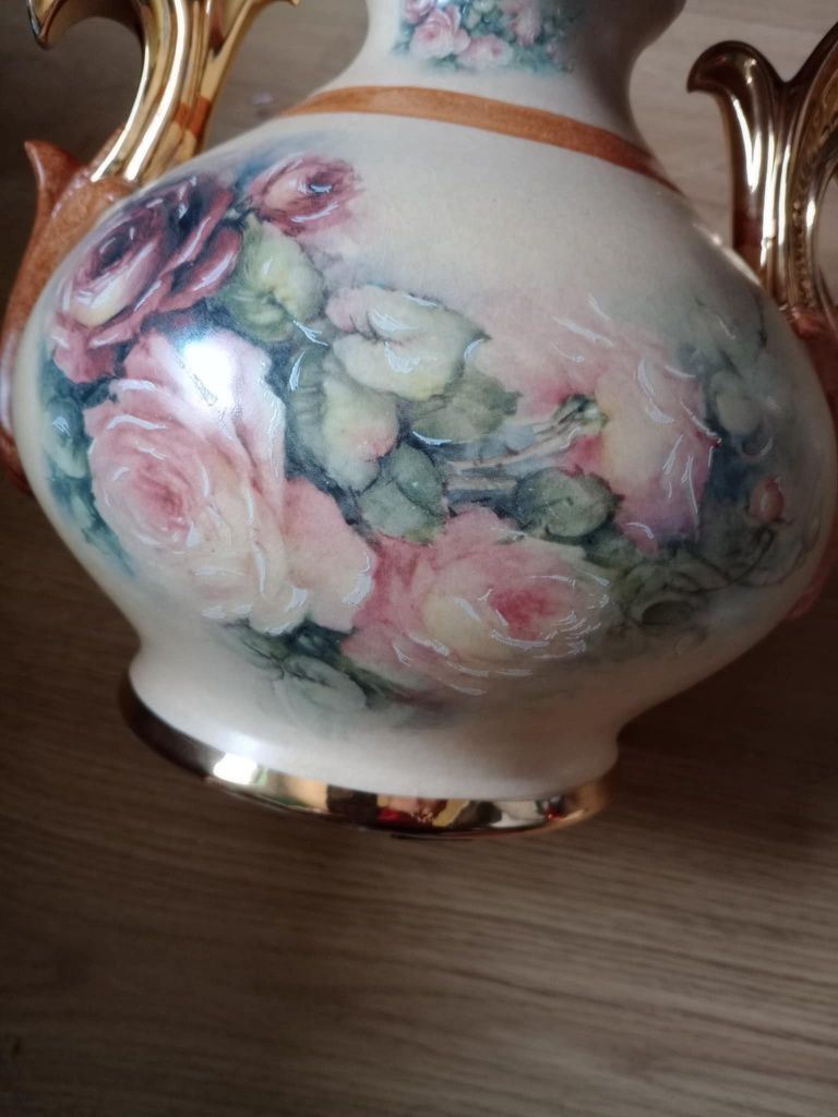 Dois jarrões porcelana Avenida.
