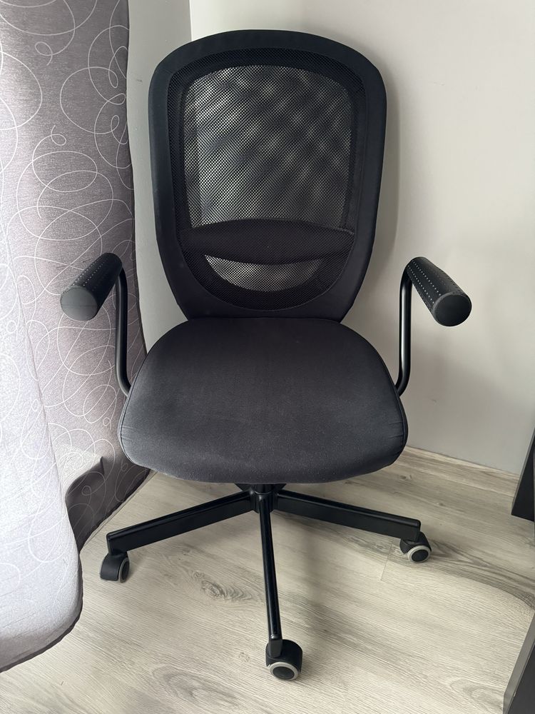 Krzesło obrotowy czarna biuro