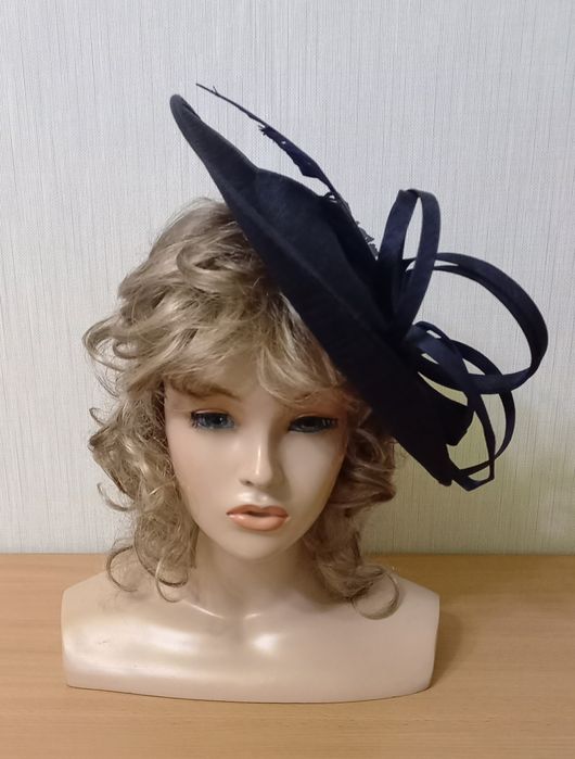 Шляпа John Lewis на ободку