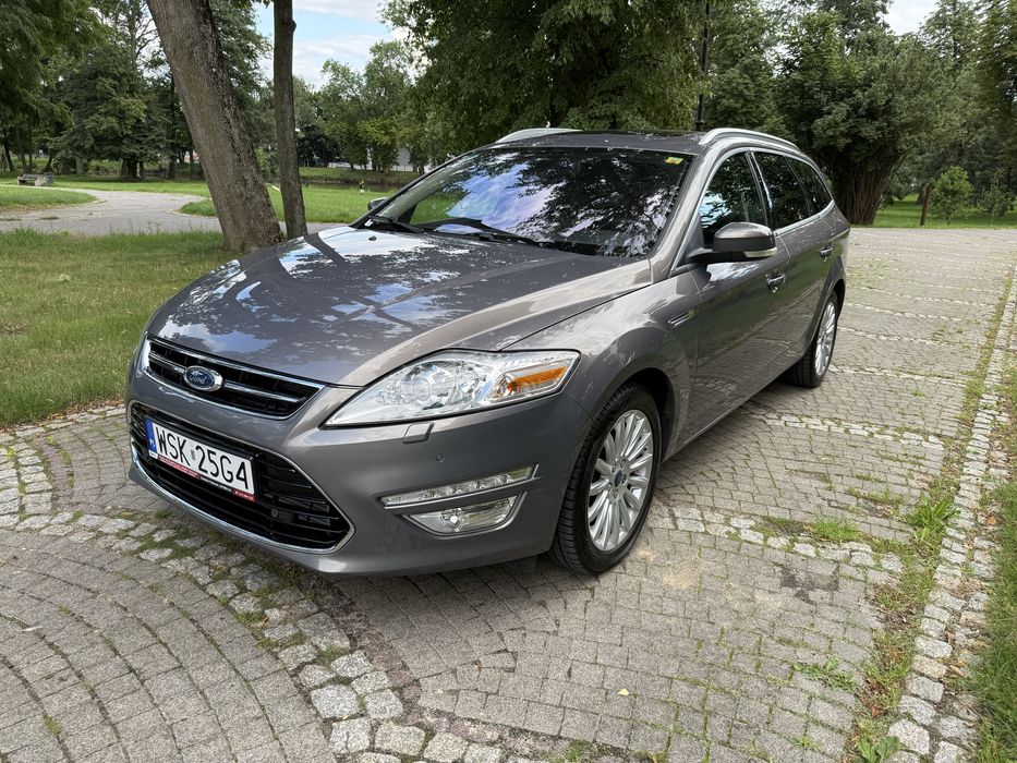 Ford Mondeo TITANIUM/CONVERS+/NAVI/PDC przód i tył/keyless go/bi-xenon