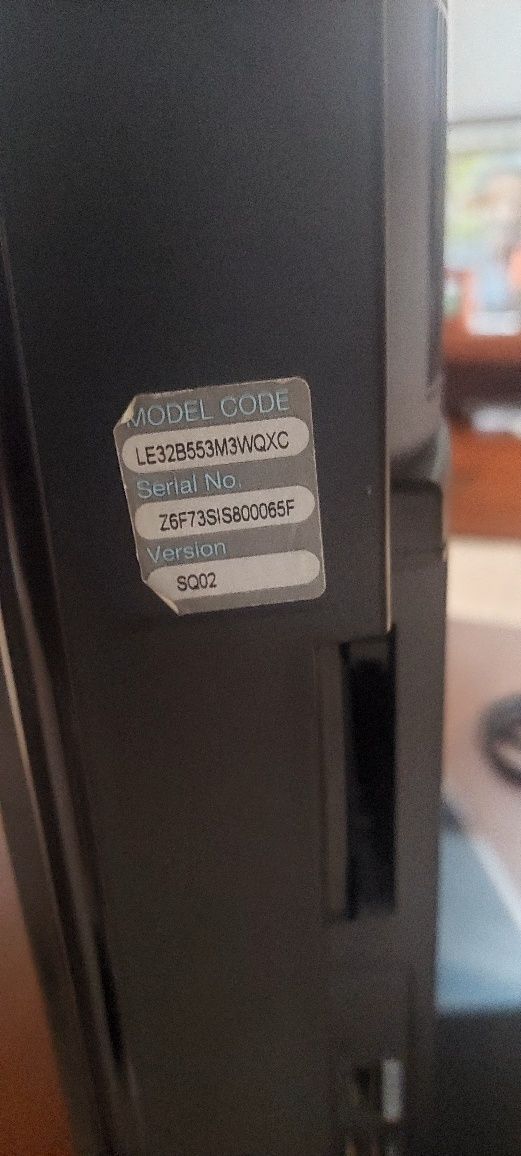 Lcd samsung avariado, tem o problema que nao aparece imagem