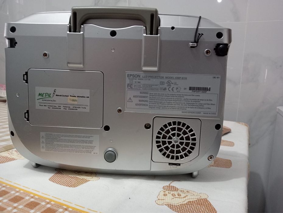 Projetor Epson EMP-S1H