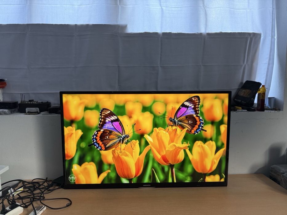 Телевізор Medion / 43” / 4K UHD / Smart TV / DVB-T2