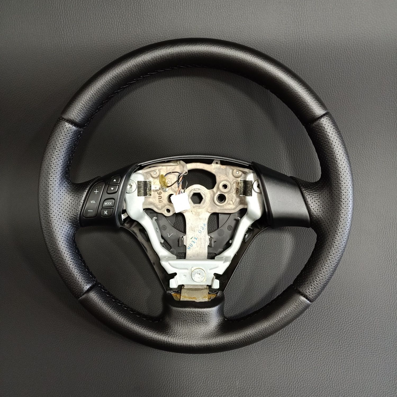 Руль Мазда 6/5/3 Mazda 6/5/3 на ОБМІН