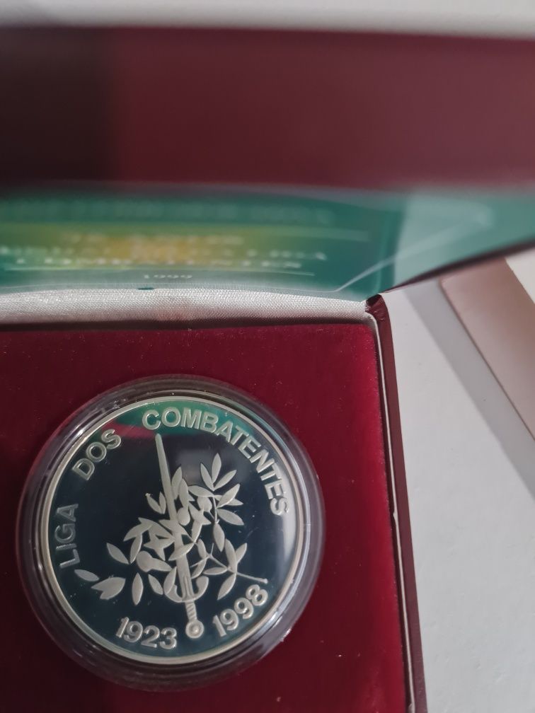 Moeda 75 anos da fundação da liga dos combatentes