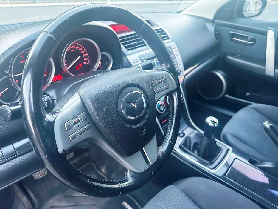 Mazda 6 TDi седан