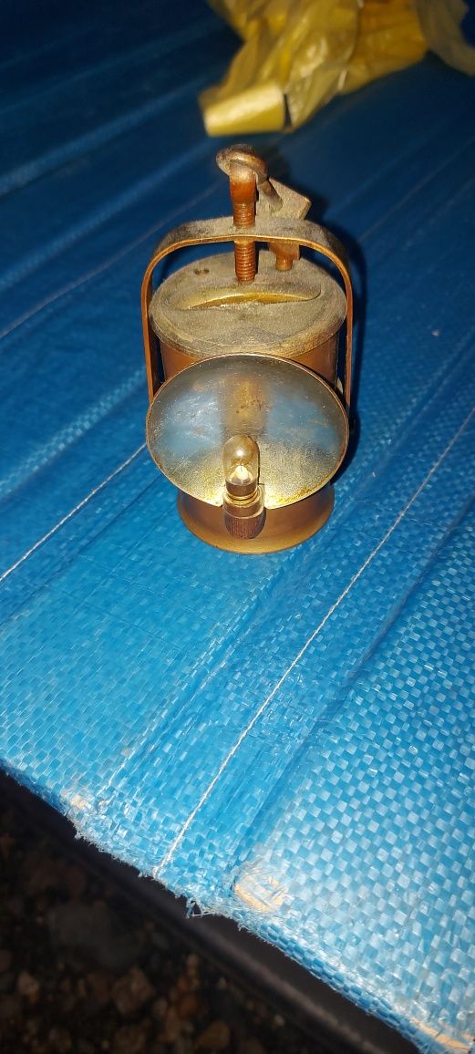 Stara gornicza lampa karbidowa