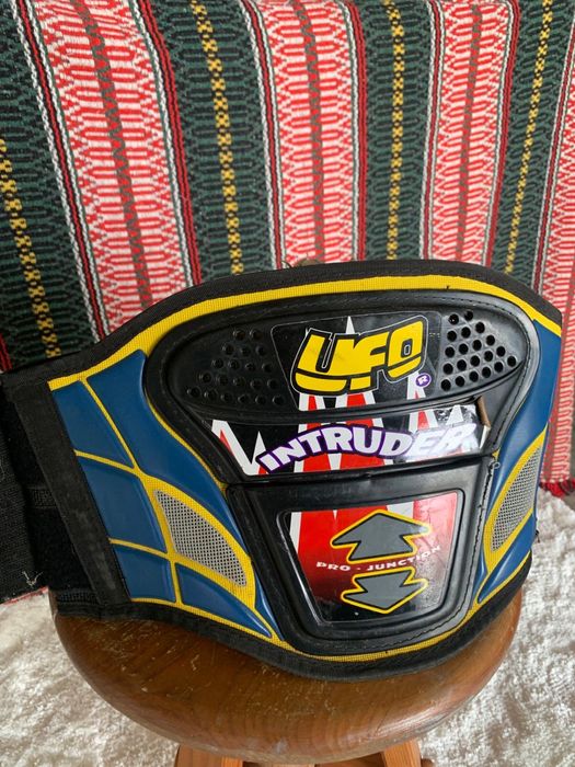 Cinto lombar UFO plast