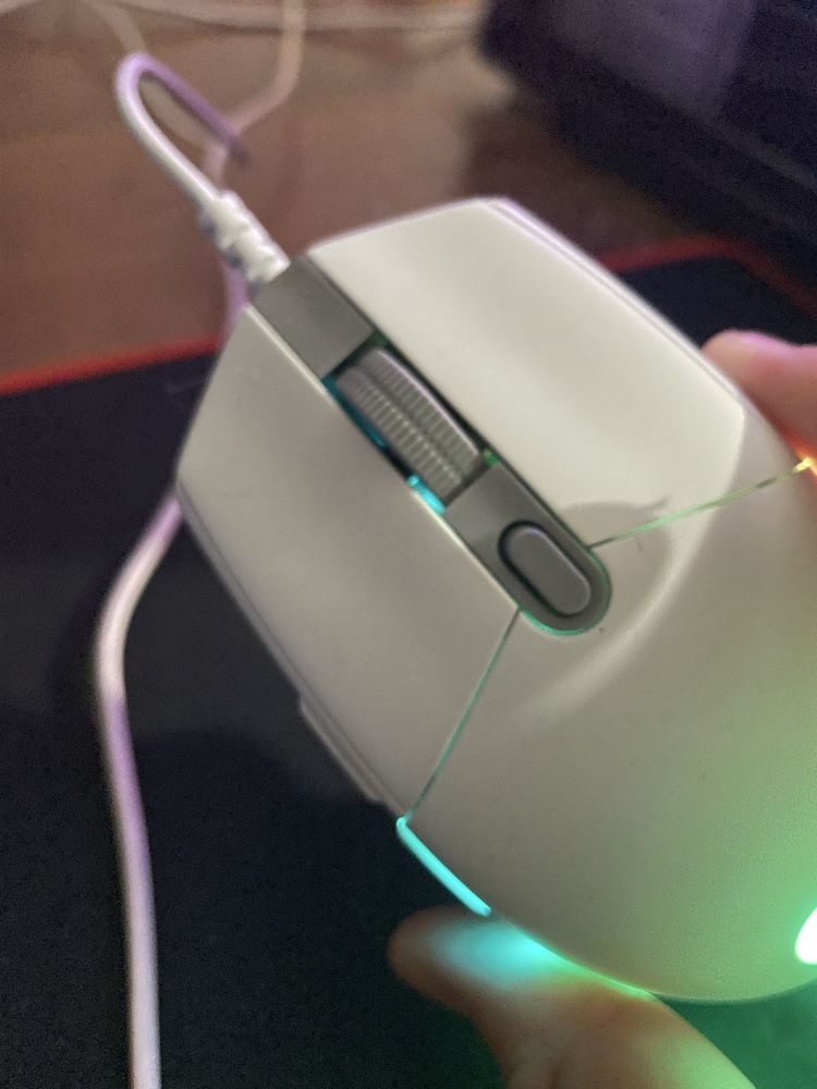 Продам мышку logitech g102