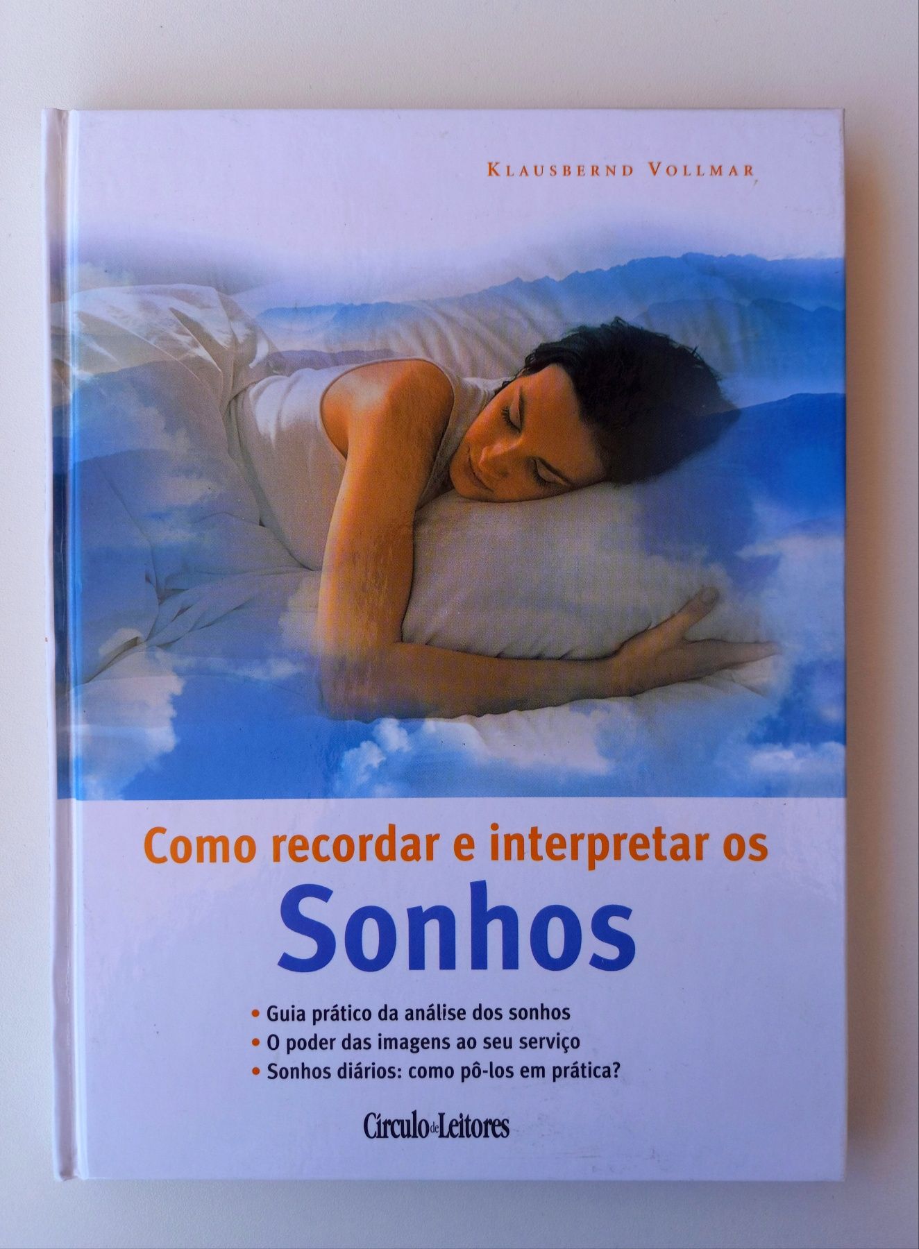 Livro "Como recordar e interpretar os sonhos"