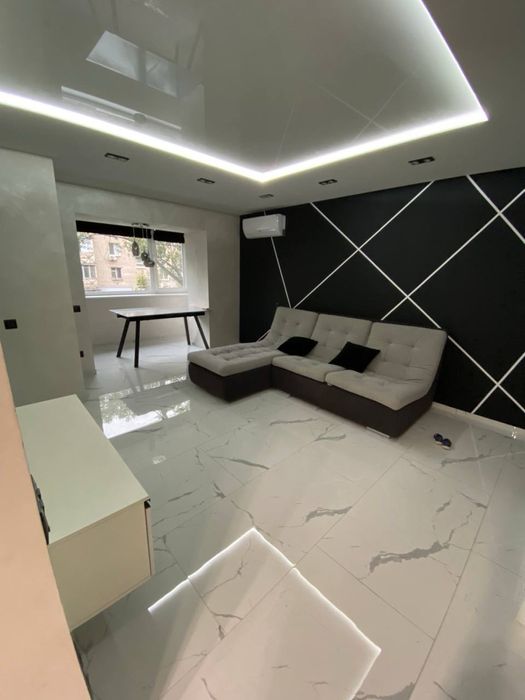 Продам квартиру 3кімнатну