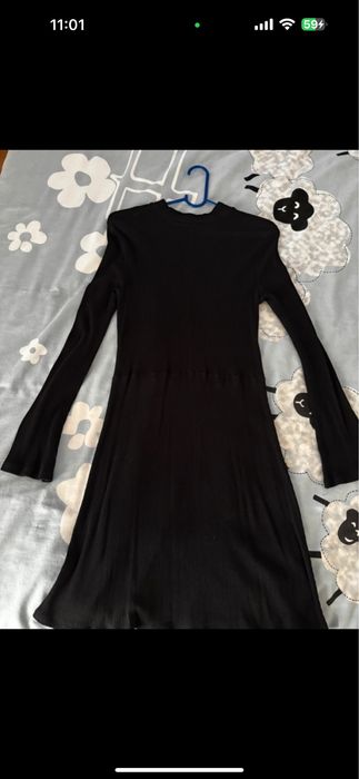 Vestido canelado Mango
