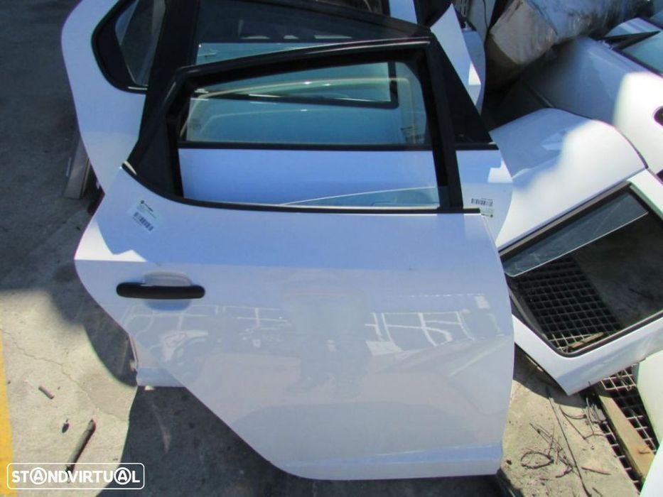 Porta Tras Direita Seat Ibiza do ano 2015