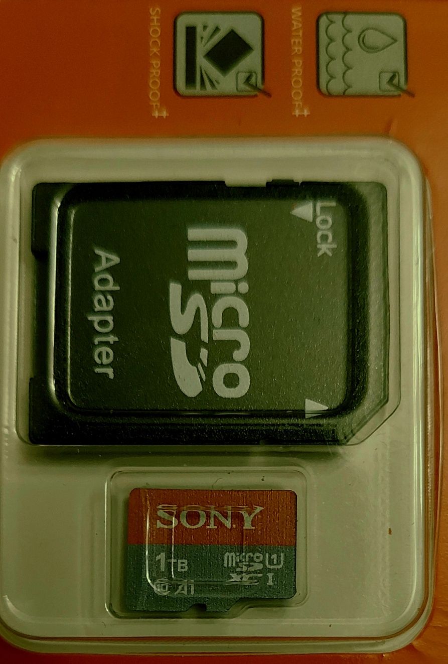 Karta pamięci  SD mikro  o pojemnosc   1 TB SONY + Adapter