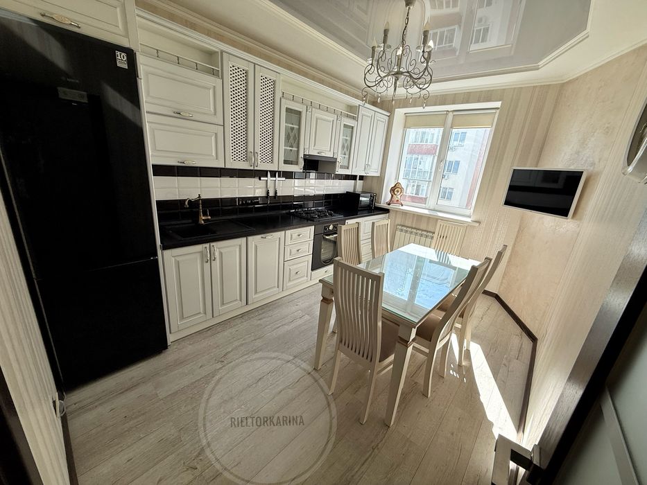 Північний р-н/Арх.Старова 2к велика квартира в продажі в новобудові