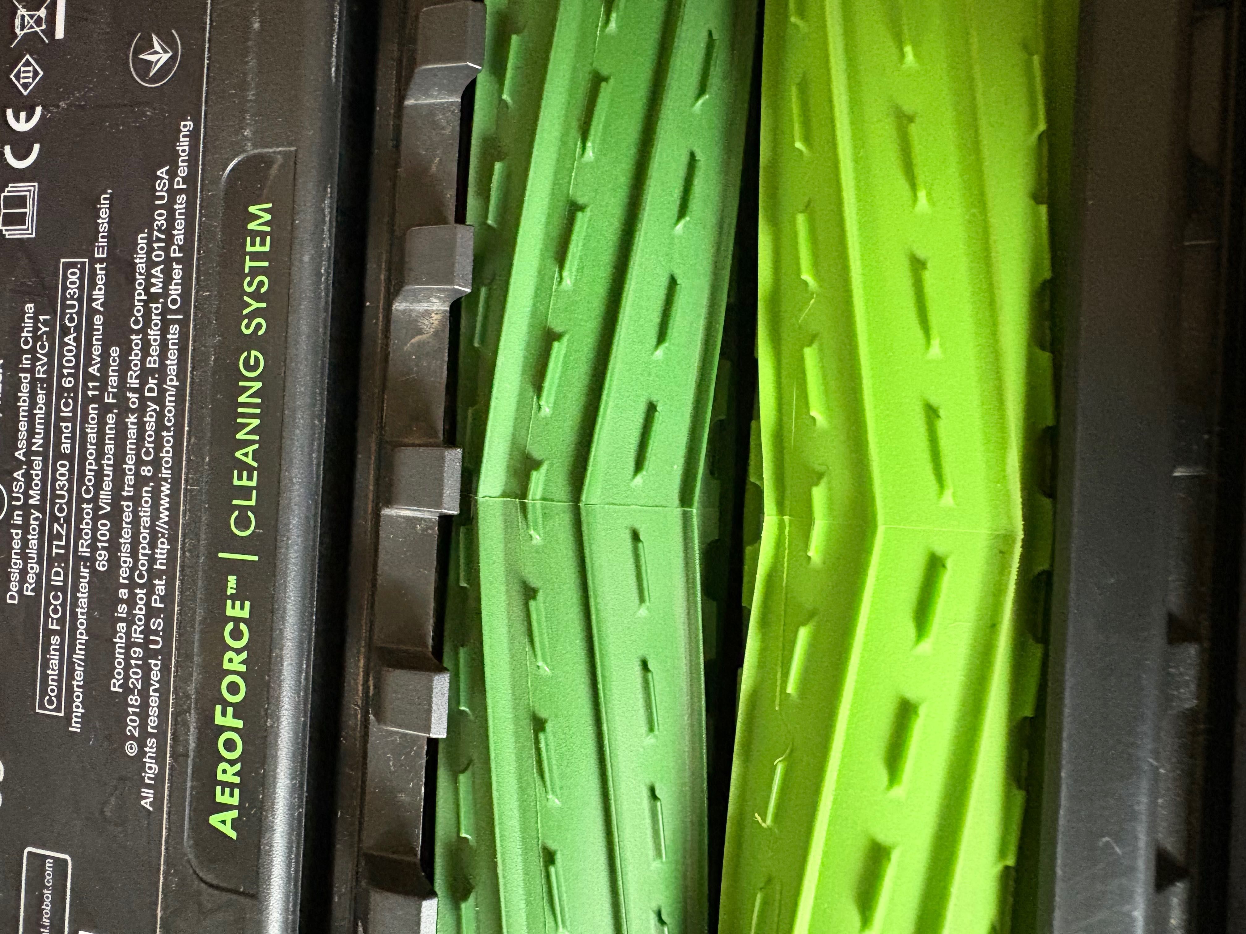 Roomba e5 z dobrego domu NOWE CZĘŚCI