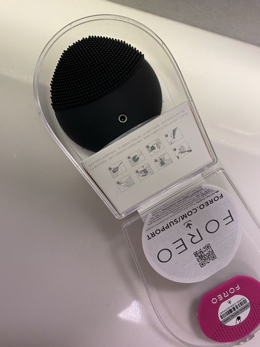 Звукова щітка для обличчя Foreo Luna mini 2 midnight