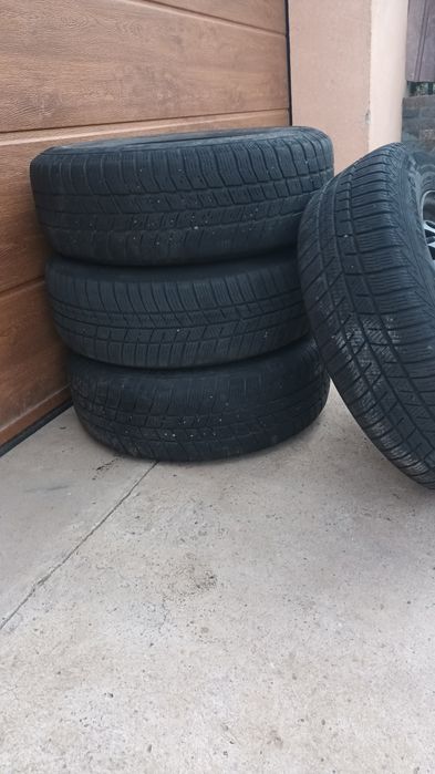 Продам чотири колеса в зборі 195×65 r-15