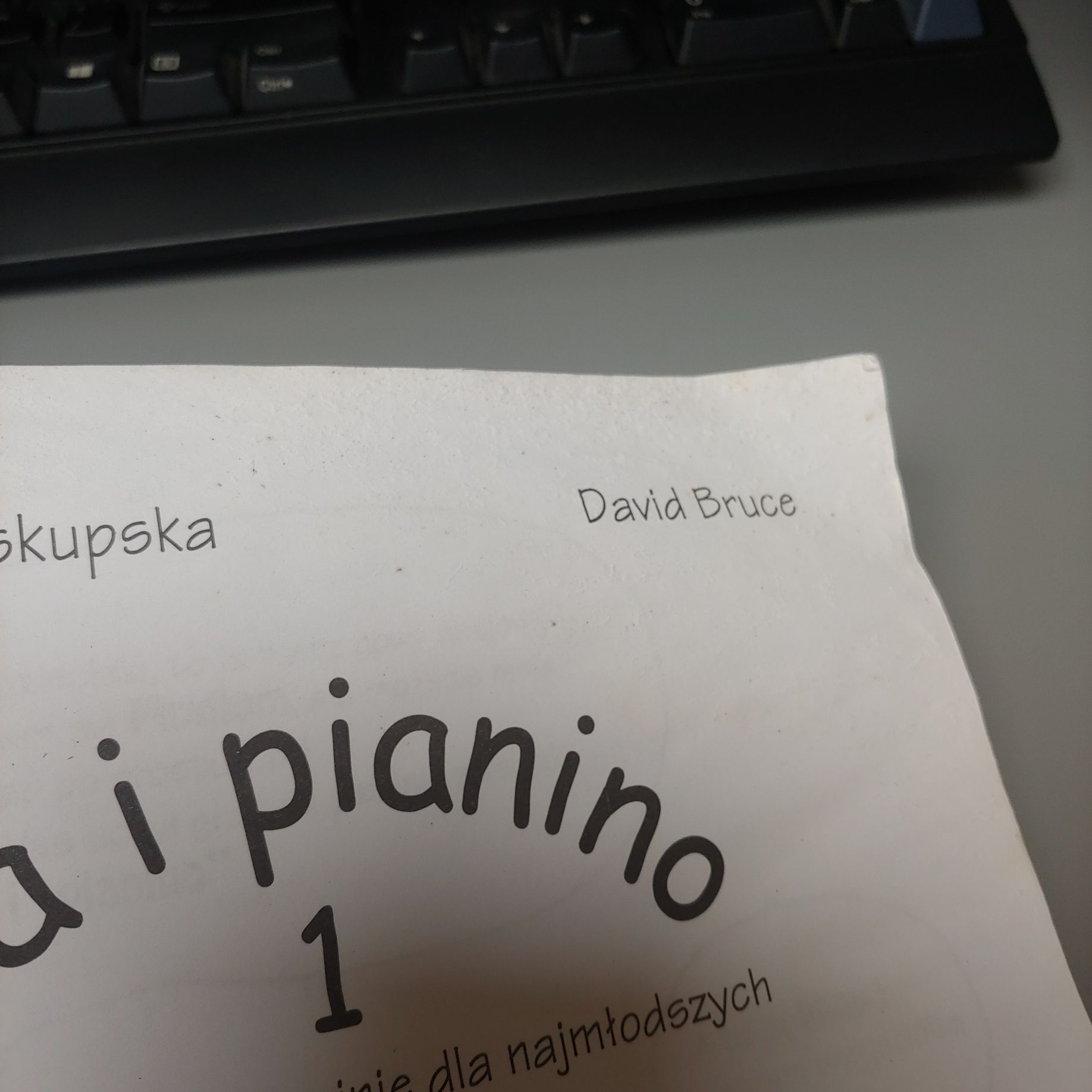 M. Biskupska, D.Bruce "Ja i pianino" cz.1