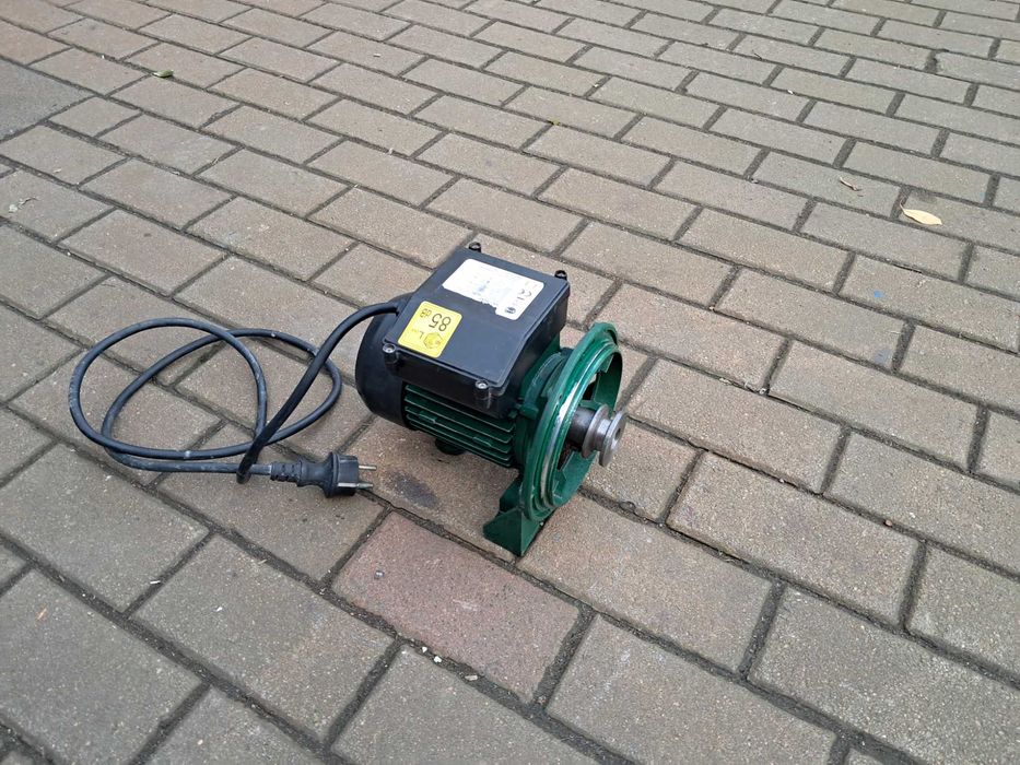 Silnik elektryczny 0.8kw (800W) 2850 obrotów 220v,230v. Wysyłka