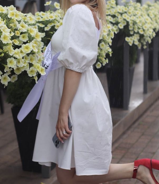 Сукня літня біла