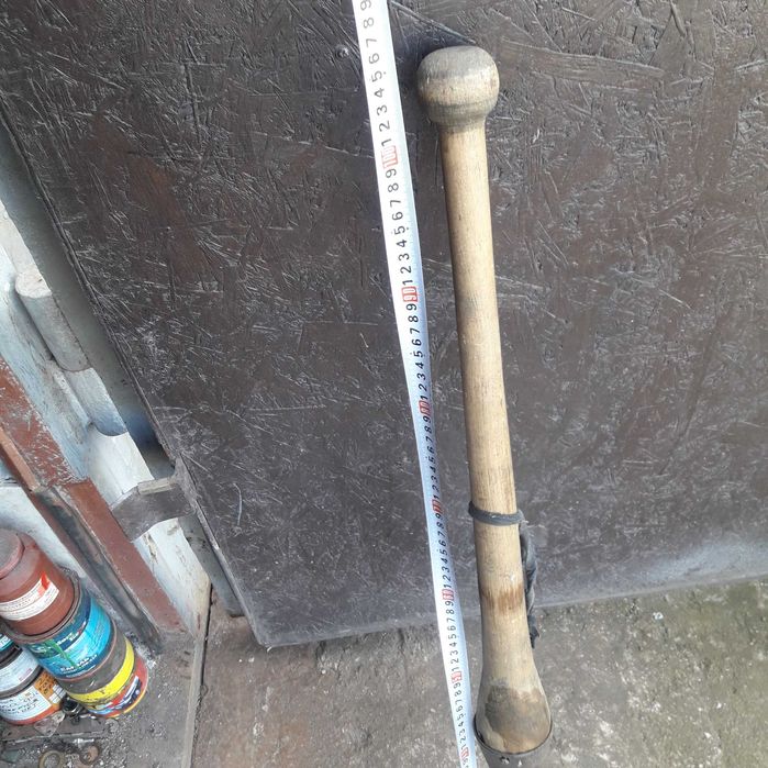 Продам ледобур, пешню