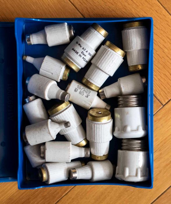 Stare bezpieczniki topikowe ceramiczne oprawki do bezpieczników zestaw