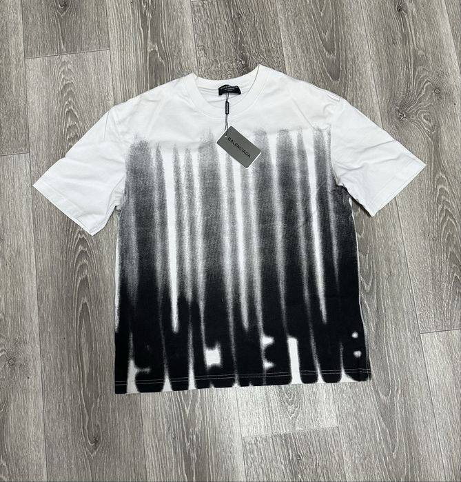 T-shirt balenciaga