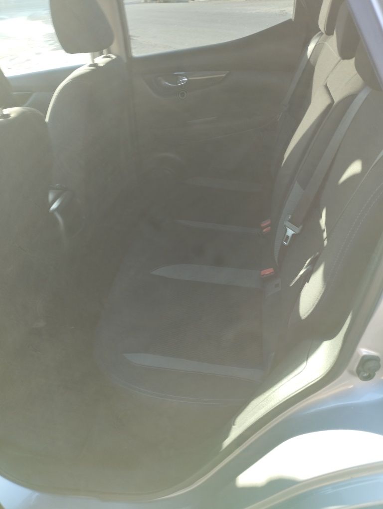 Nissan qasqhai j11