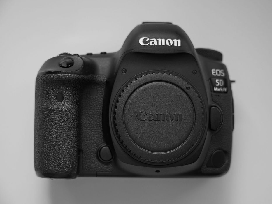 Canon 5D Mark IV