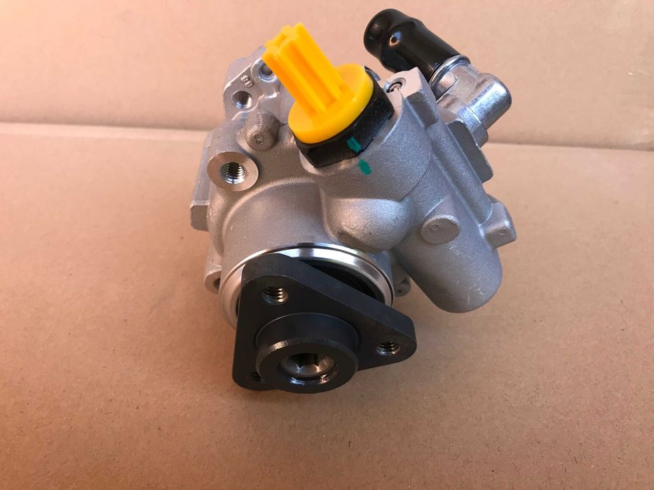 Насос гидроусилителя ГУР Audi A4 B5 A6 C5 Volkswagen Passat B5