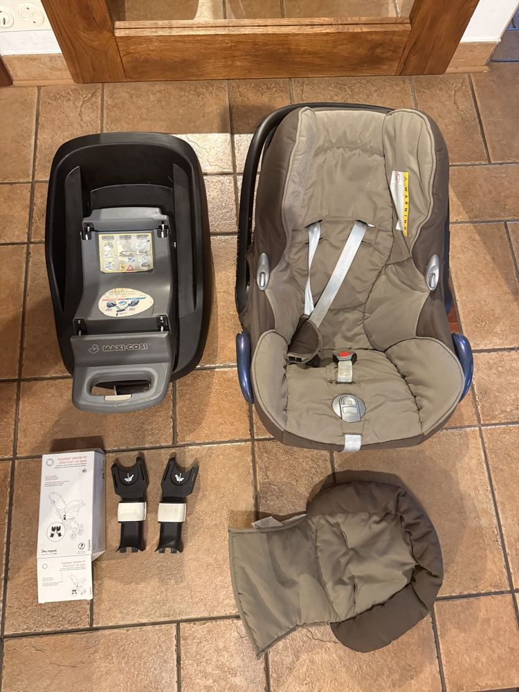 Fotelik , Nosidełko Maxi Cosi + isofix baza + adapter do wózka Bugabo.