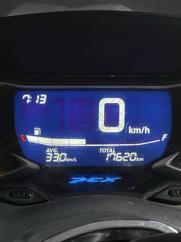 Honda pcx 2021 e 17.000km