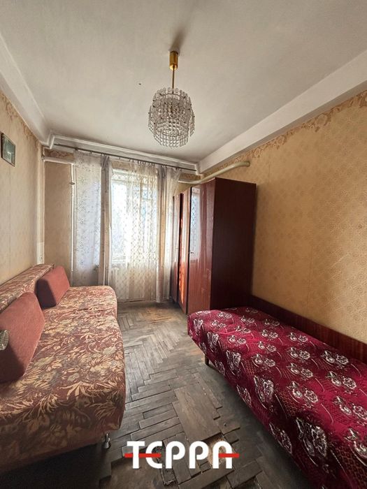 Продаж 3-кімнатної квартири, бул. Центральний