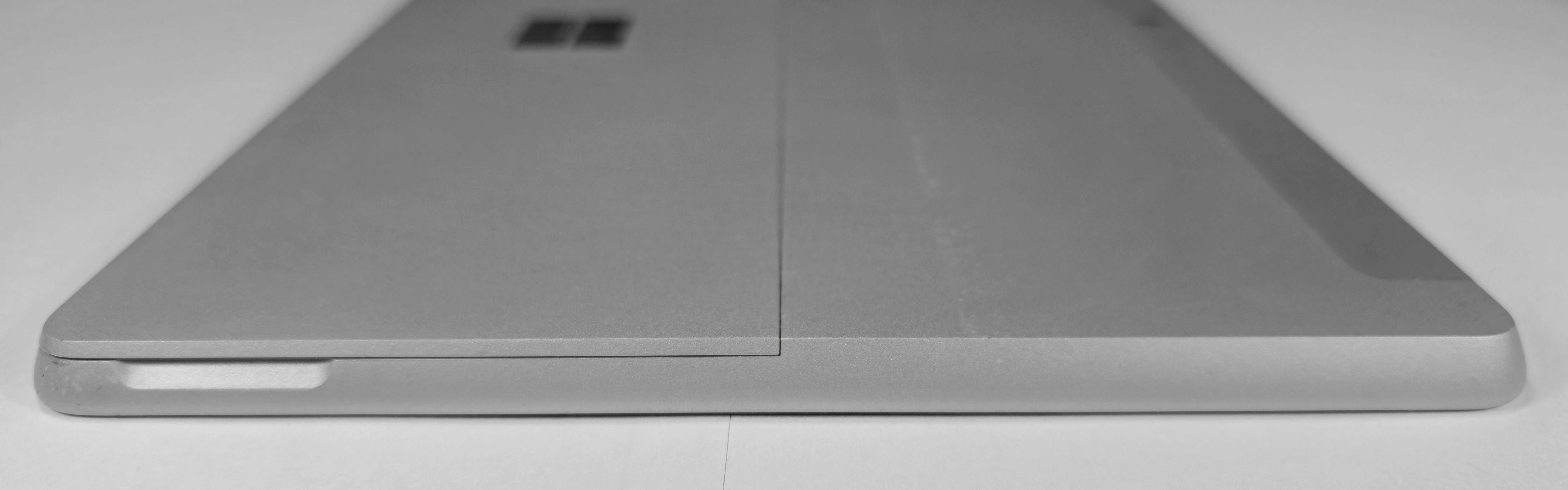 Microsoft Surface GO 2 Intel Core m3-8100Y 4/64 WIN 11 OKAZJA!