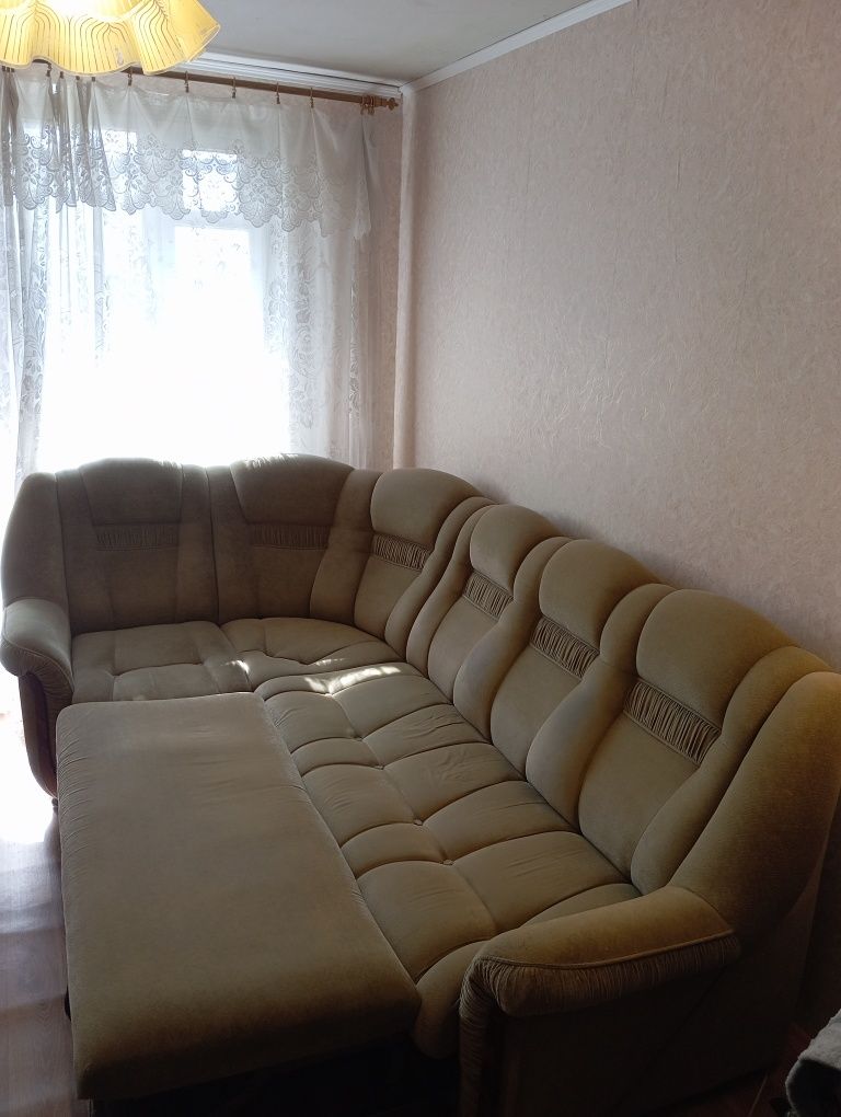 Продам диван кутовий
