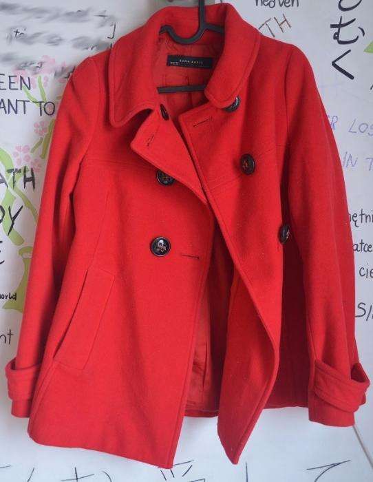 Czerwony płaszcz ZARA Basic krótki retro M