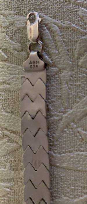 Серебряный браслет .