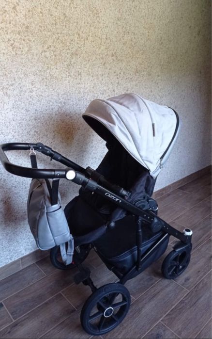 Продам коляску Ozon riko