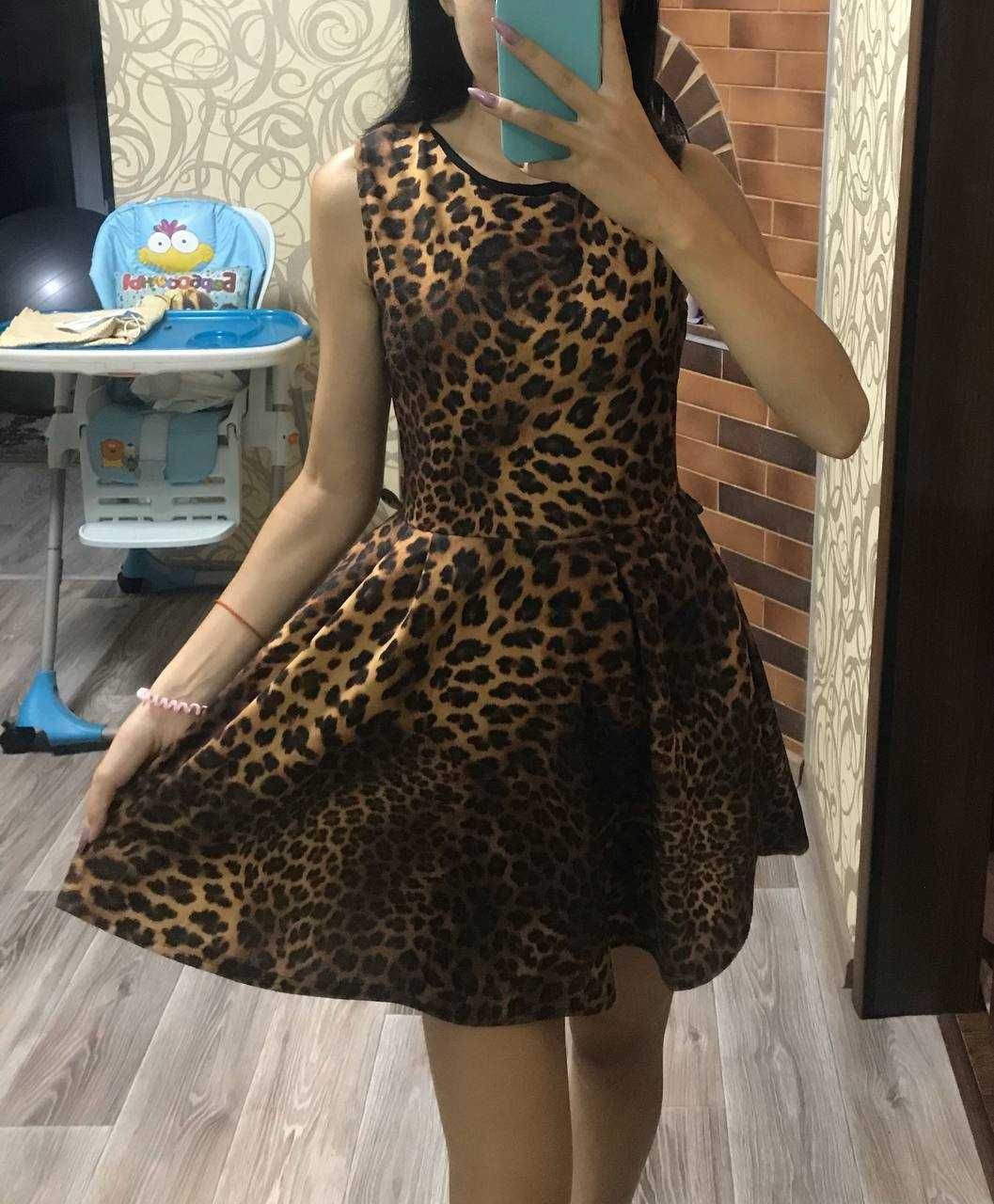 Женское леопардовое платье 36/42/S