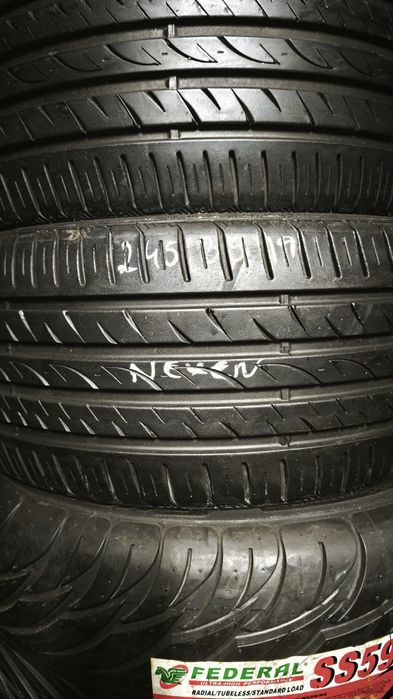 Pneus  245/35/19