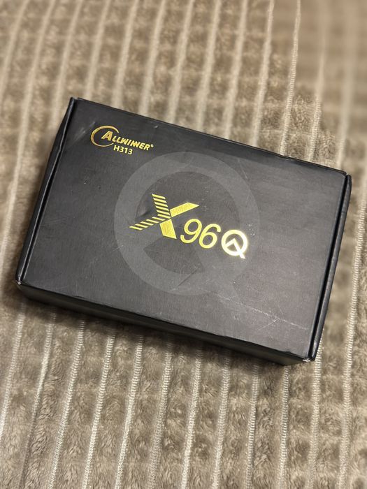 Смарт ТВ приставка H96 Max H313 2/16 Гб Android TV 14 Smart Box