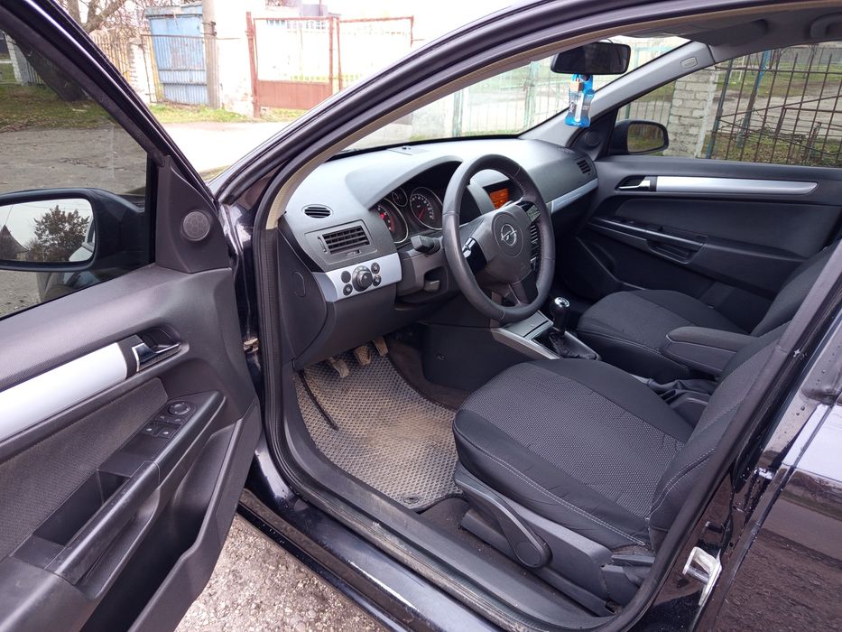 Opel Astra H 2005