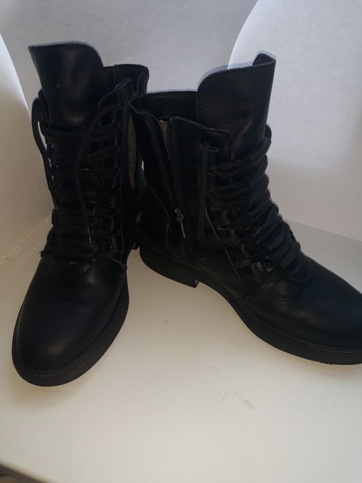 Ботинки шкіряні жіночі 37 розміру