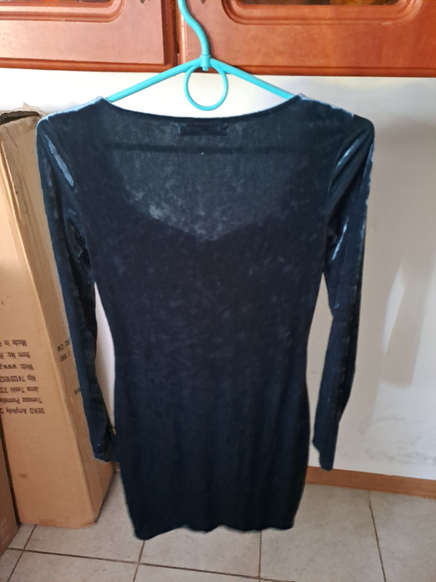 Sukienka welurowa XS