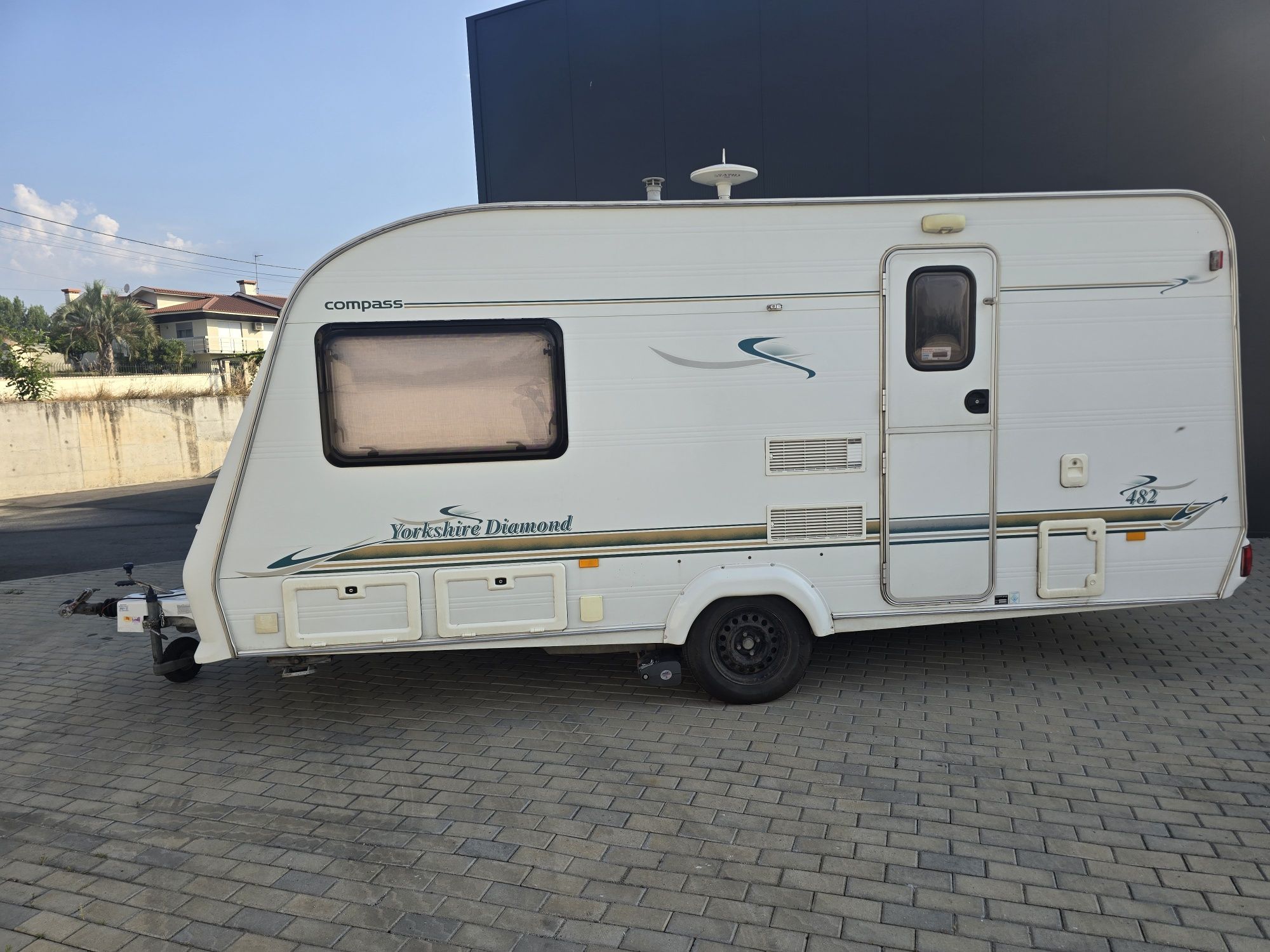 Caravana Compass Yorkshire Diamond 2002 (Documentos ingleses) 
(Docume