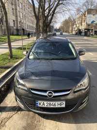 Продам свій автомобіль Opel Astra j