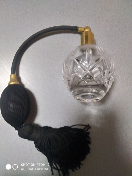 Хрустальный флакон для духов.Англия.