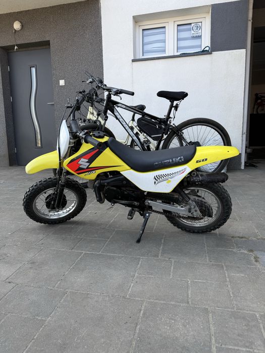 Mini cross Suzuki JR 50.