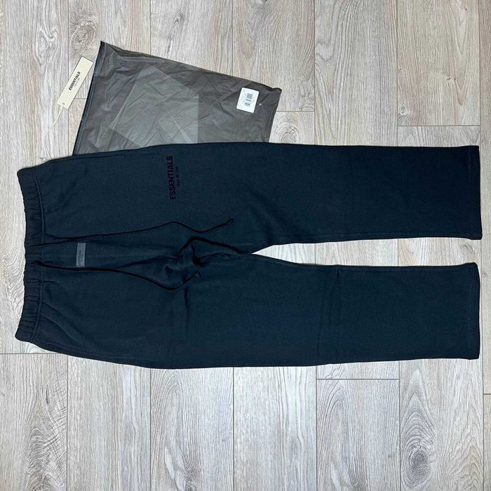 Штани Essentials Sweatpants SS22 Stretch Limo